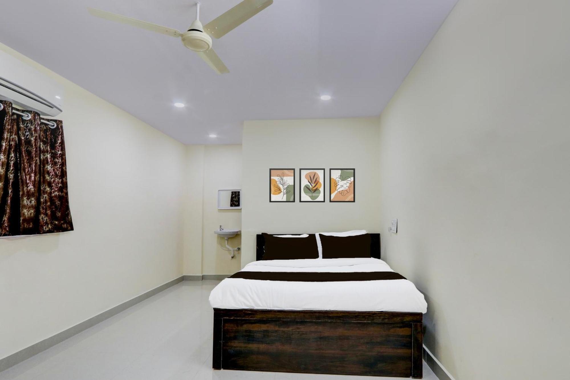Hotel O Gk Grand Bibinagar Exterior photo