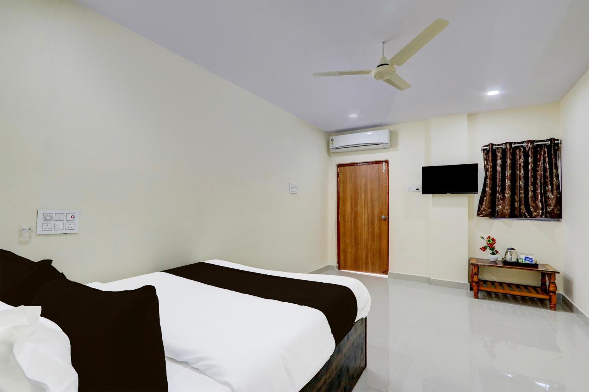 Hotel O Gk Grand Bibinagar Exterior photo